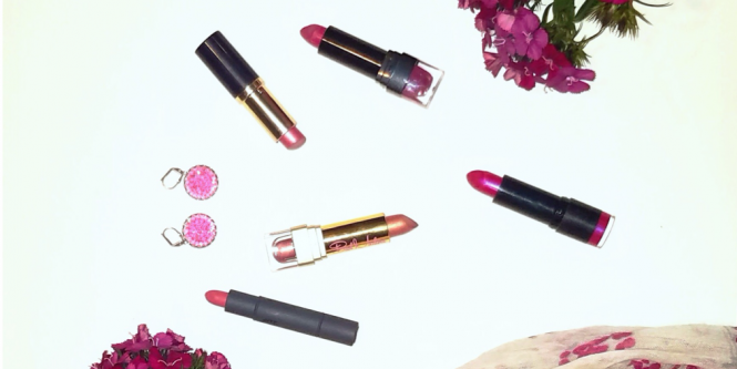 Top Valentine's Day pink lipstick, pink flowers, pink lipstick, beauty